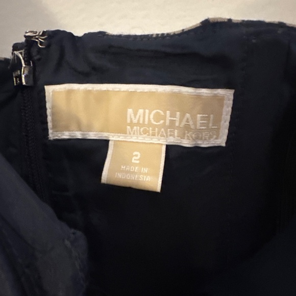 Never Worn Strapless Michael Kors - IT HAS POCKETS! - Picture 2 of 2